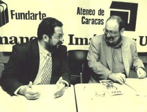 Con-Umberto-Eco-en-Caracas-por-Tulio-Hernández-640