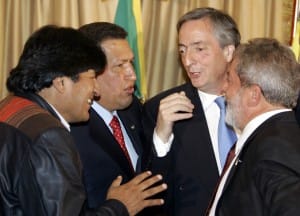 Evo-Morales-Hugo-Chávez-Néstor-Kirchner-y-Luiz-Inácio-Lula-Da-Silva